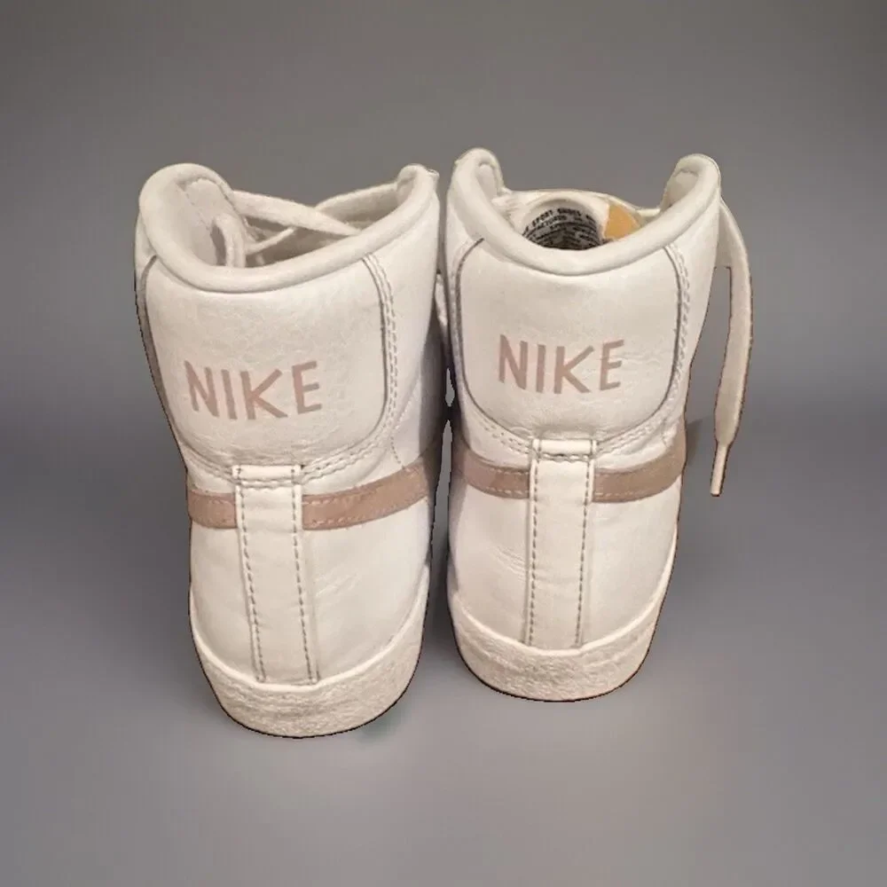 Nike Blazer Mid Unisex Adults White and Beige Mid Top Lace Up Trainers